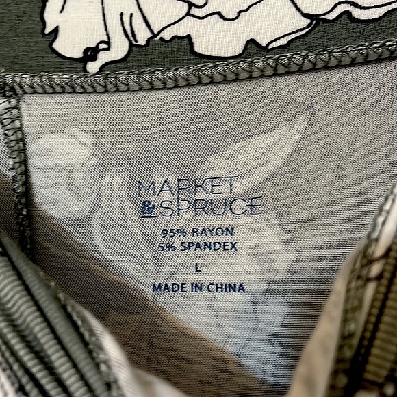 Size large market and spruce skirt - Picture 4 of 4